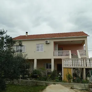 Appartamento Bartulovi Dvori, Poljica (Zadar)
